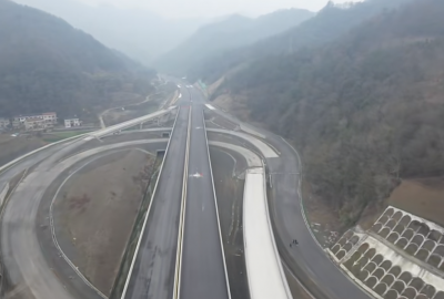 爐慈高速為沖刺年中通車！讓三峽到張家界快1.5小時(shí)以上